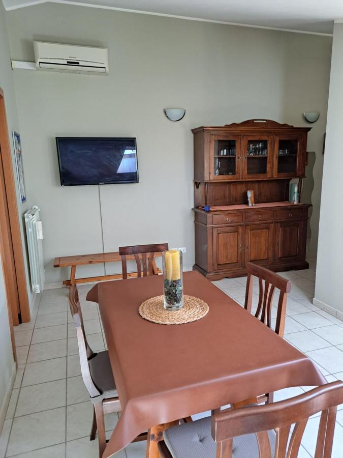 Appartement Mansarda Di Grazy à Citta Sant'Angelo Extérieur photo