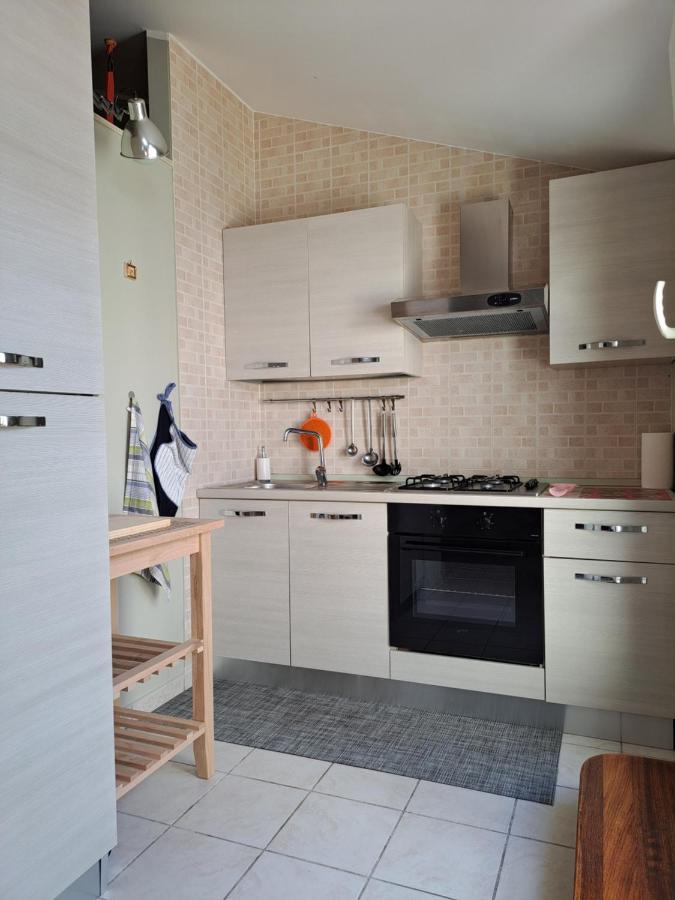 Appartement Mansarda Di Grazy à Citta Sant'Angelo Extérieur photo